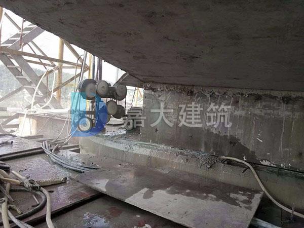 臨時支座切割